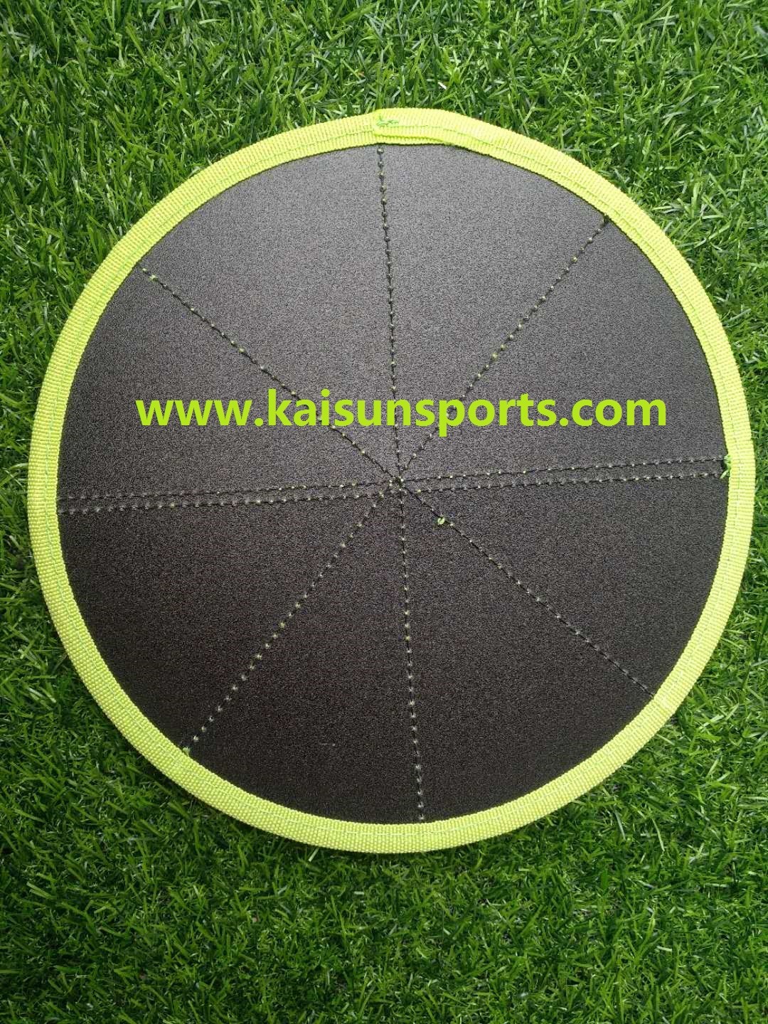 sticky golf ball , sticky ball , golf ball , golf balls , target golf ball , ball , mini golf