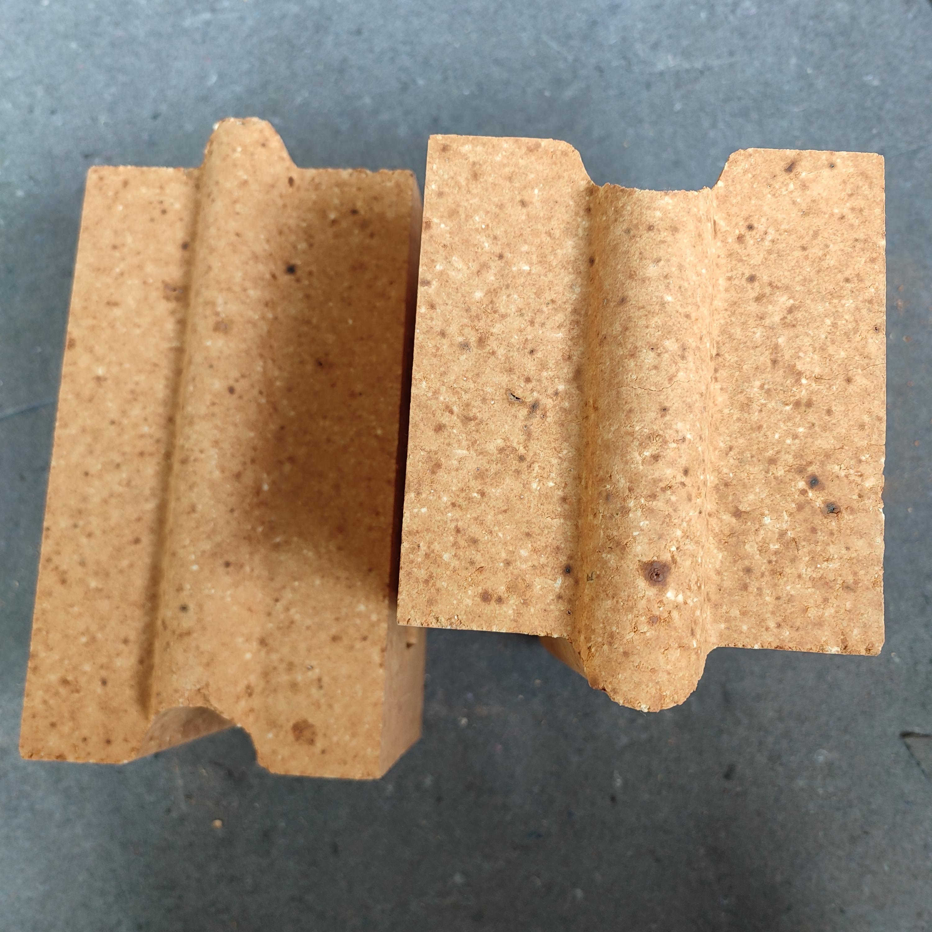 1250-1350 MgO Content % Insulating Fire Bricks for Refractory Brick at Affordable Cost