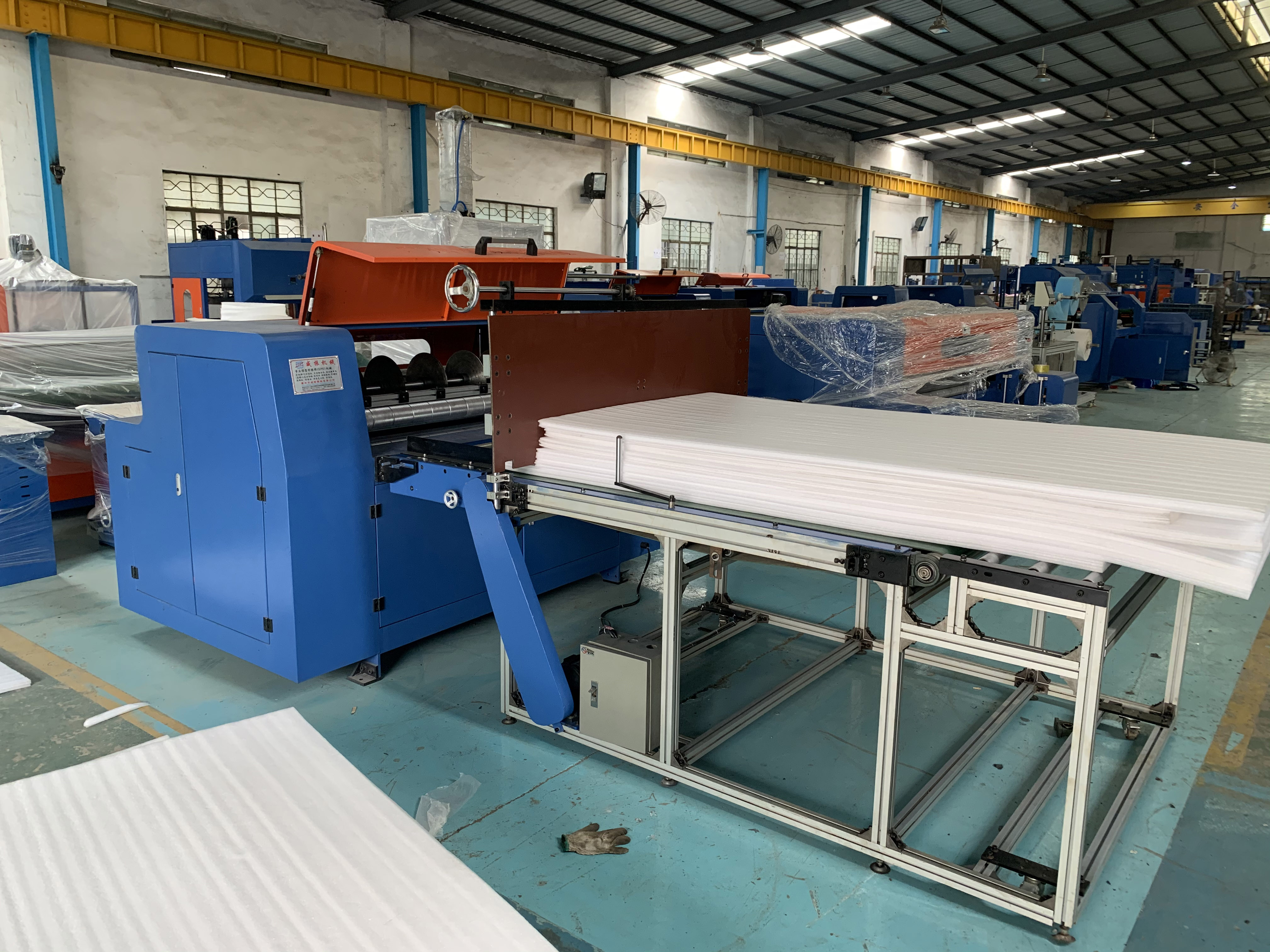 Fully Automatic EVA Roll and Kitchen Sponge Cutting Machine with PLC Control Syste