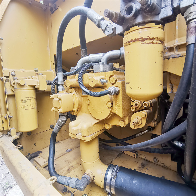 Original Hydraulic Pump Used Caterpillar Excavator 20 Ton with Good Condition CAT320D