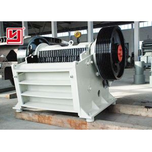 Simple Structure Stone Crushing Machine , Industrial Mining Jaw Crusher