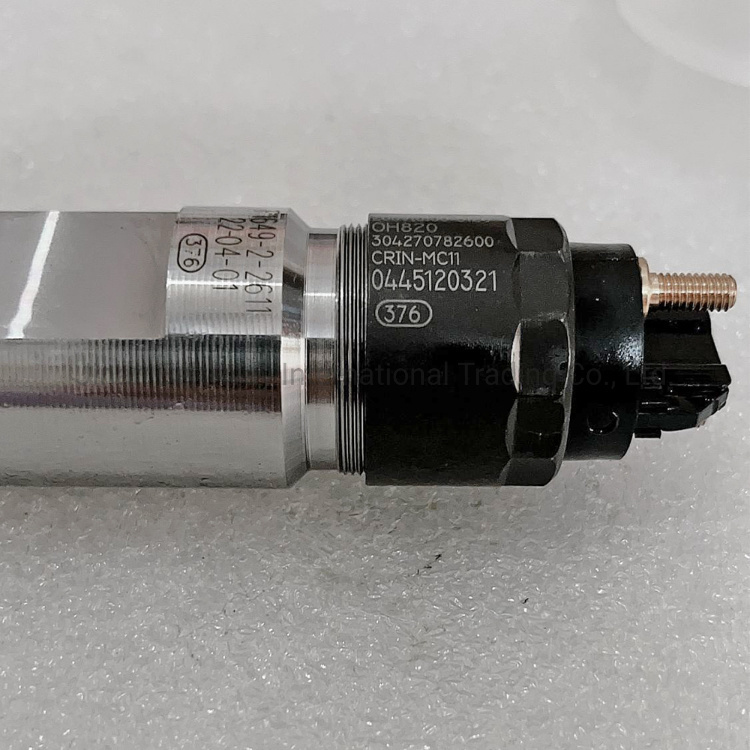 Factory Direct Selling Diesel Injector 0445120321/ 0445120445 for Sinotruk Truck Part