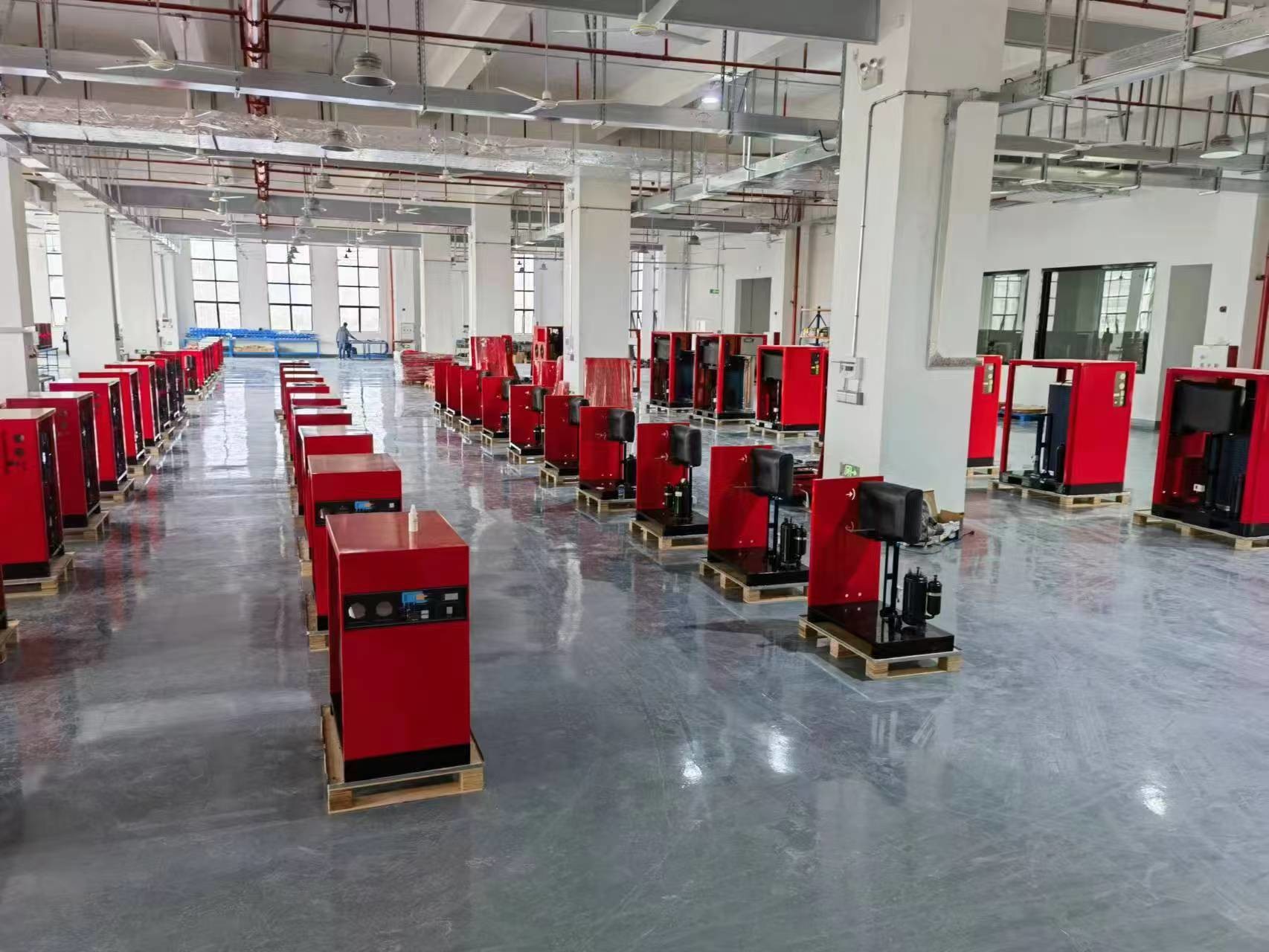 Air Cooling Refrigerated Air Dryers for Solution in Blue/Red/White Material Status