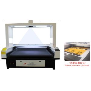Polyester Fabric Laser Cutting Machine With Camera Working Area 1800 × 1000 Mm
