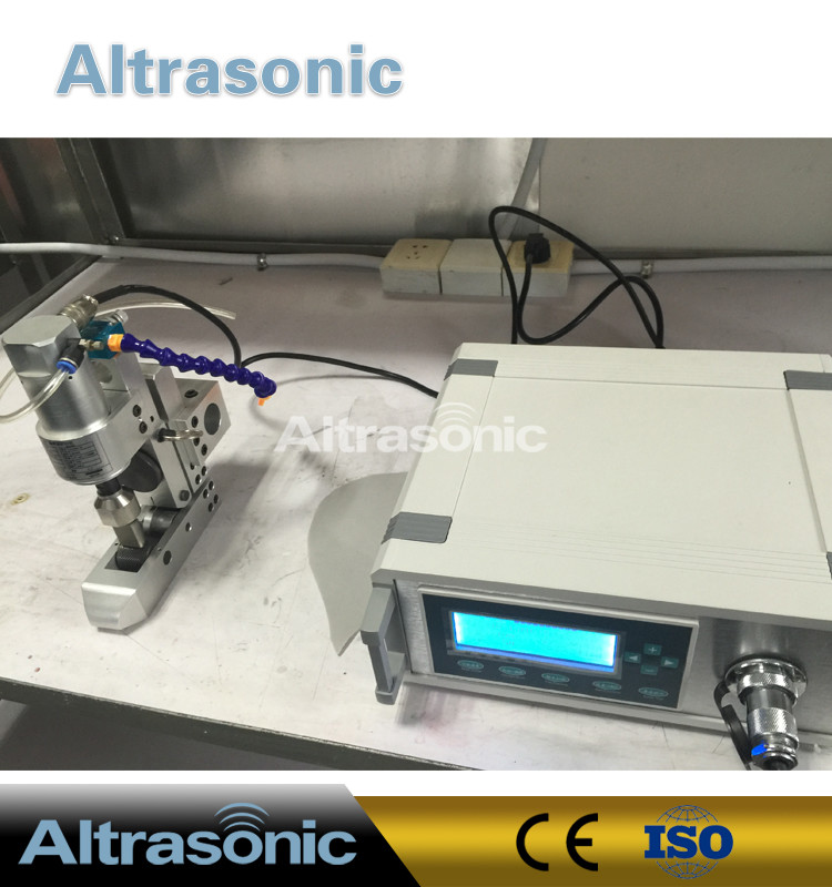 Robotic Operated Ultrasonic Sealing And Cutting Machine With Robotic Arm