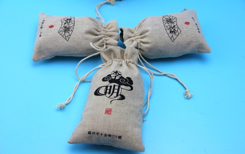 Small Jute Drawstring Bag For Jewelry / Gift Package 10 X 15cm Dimension