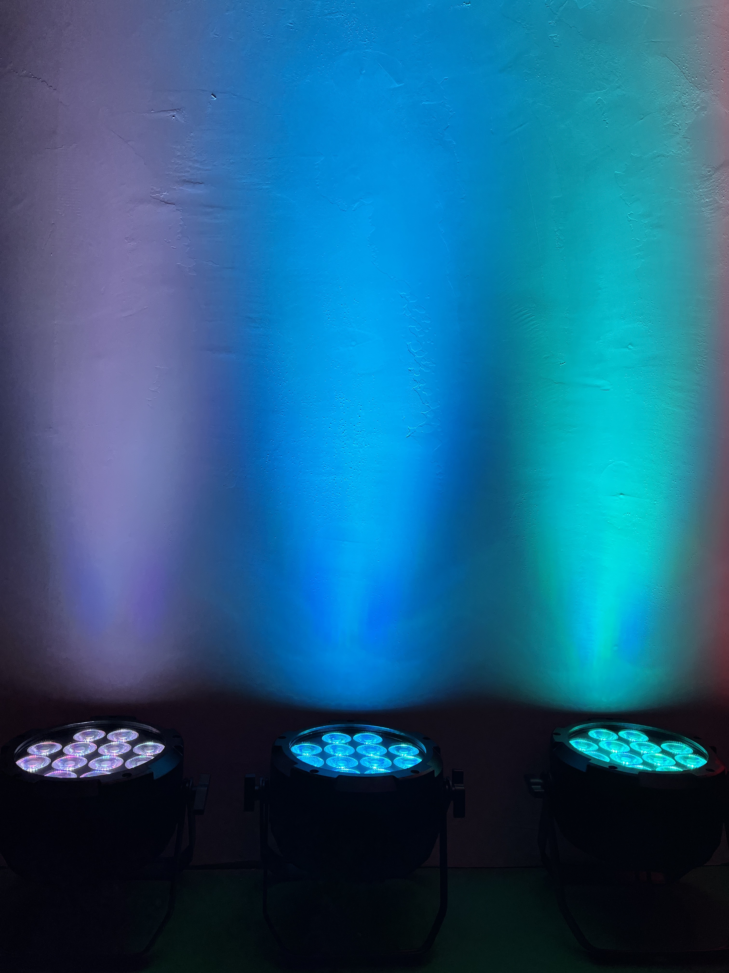 12*18W Wireless DMX APP IR Control IP65 Waterproof LED Battery Powered Par Light