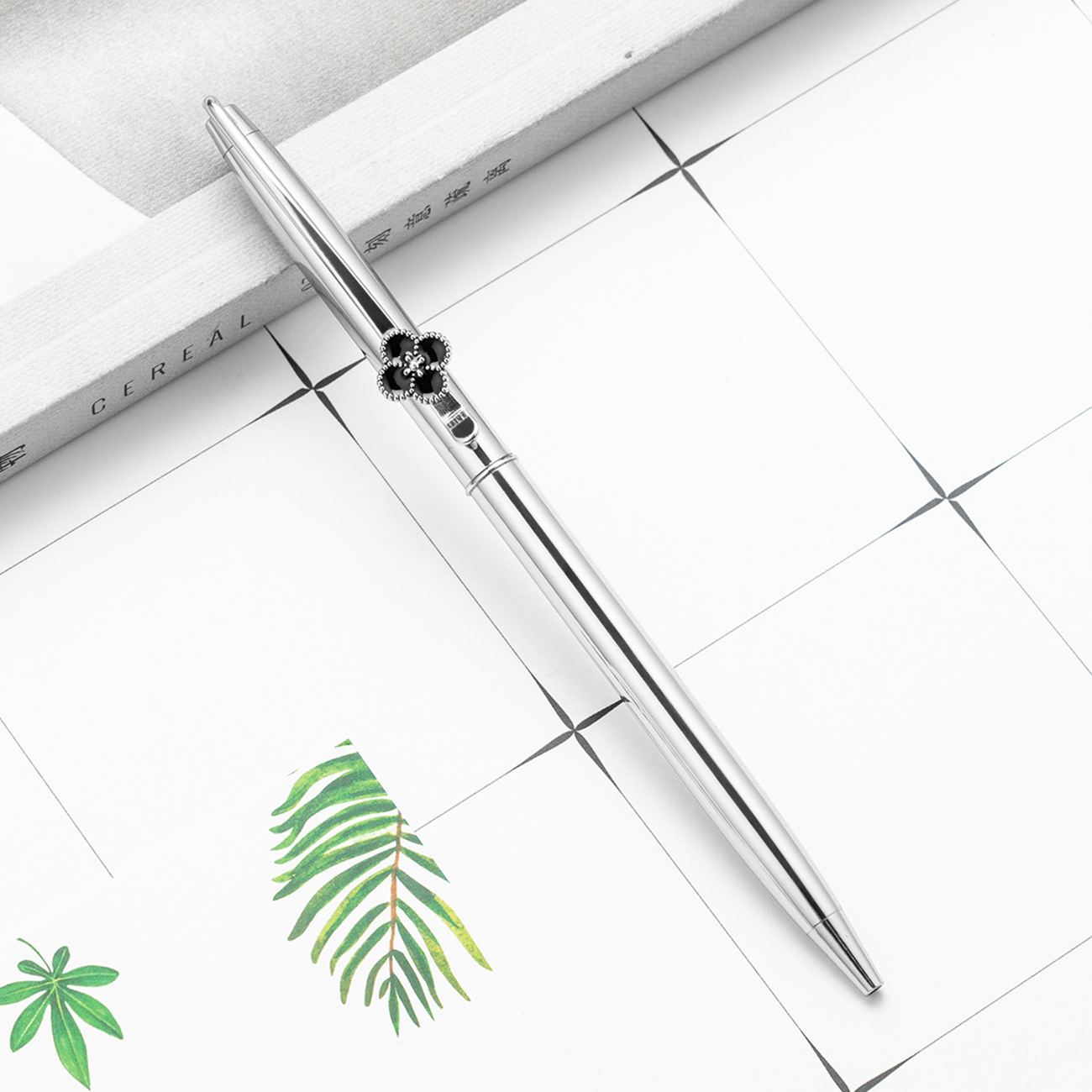 Crystal Ball Point Pen 0.7MM Gel Pen Cute Design Stationery with 240M Writing Length