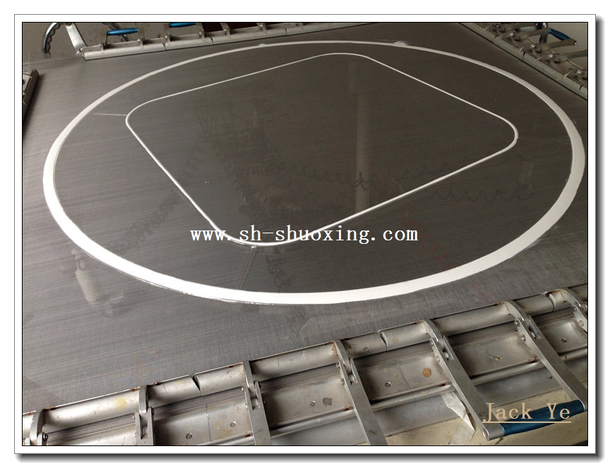 Wire stretcher, wire mesh stretcher