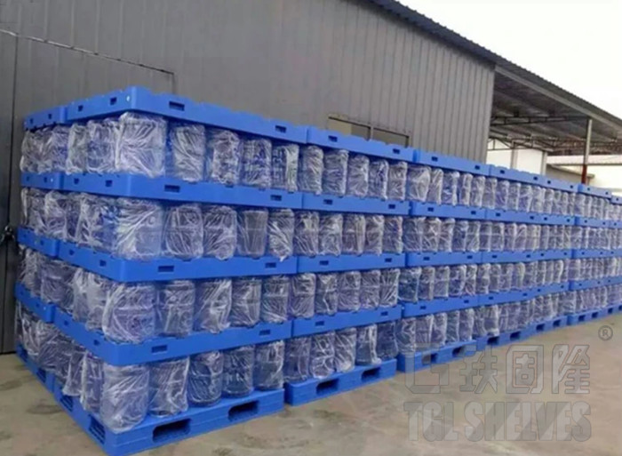 Heavy Duty Plastic Euro Pallets 17.5kgs Weight 6T Static load