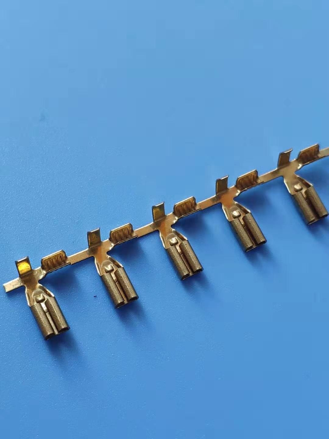  Pcb Tab Electrical 110 Terminal / Male Pin Connector Terminal Corrosion Resistance Manufactures
