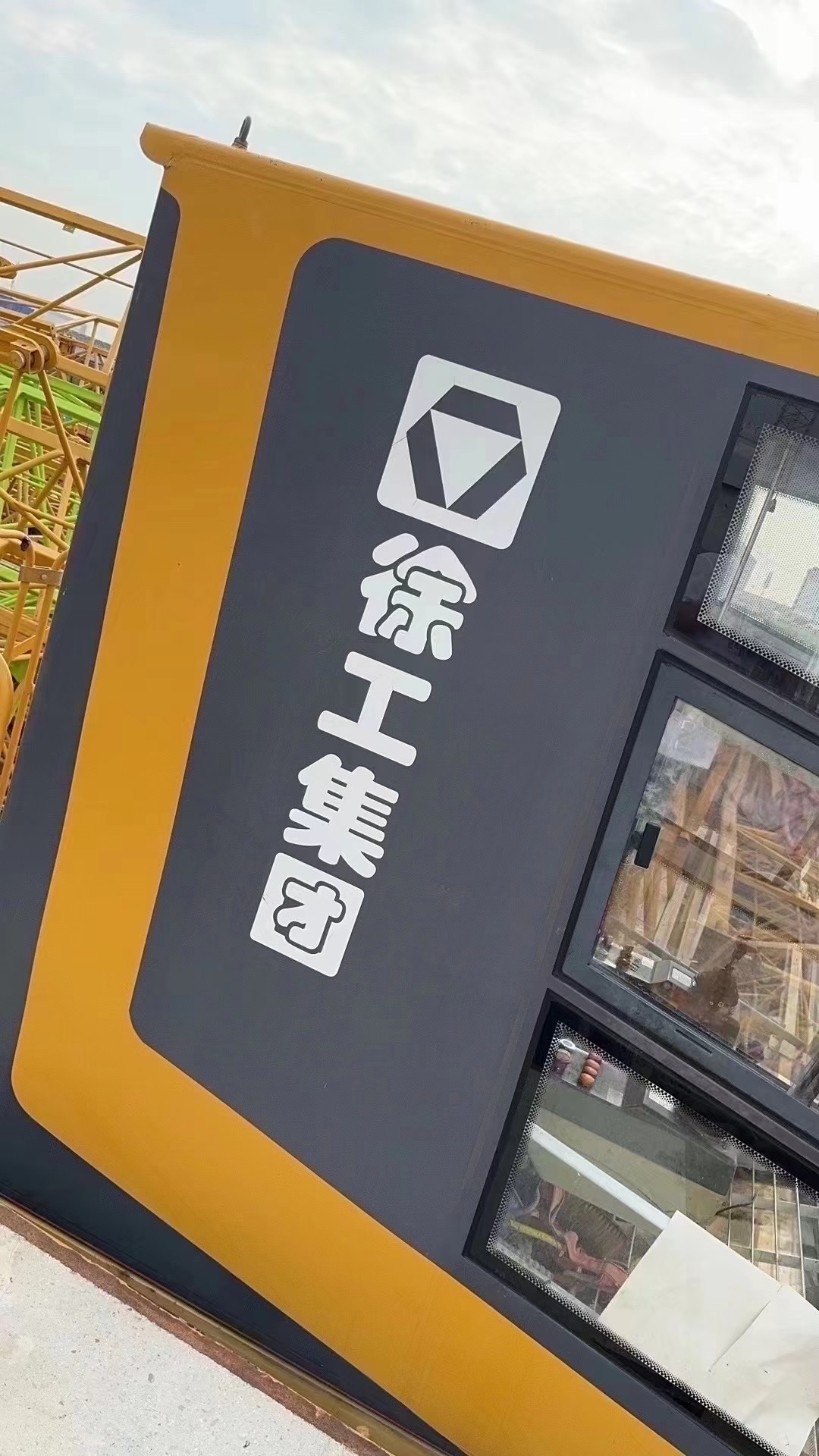 Yellow XCMG 6515-10 Used Tower Crane Spare Parts Provided for All Your Construction Needs