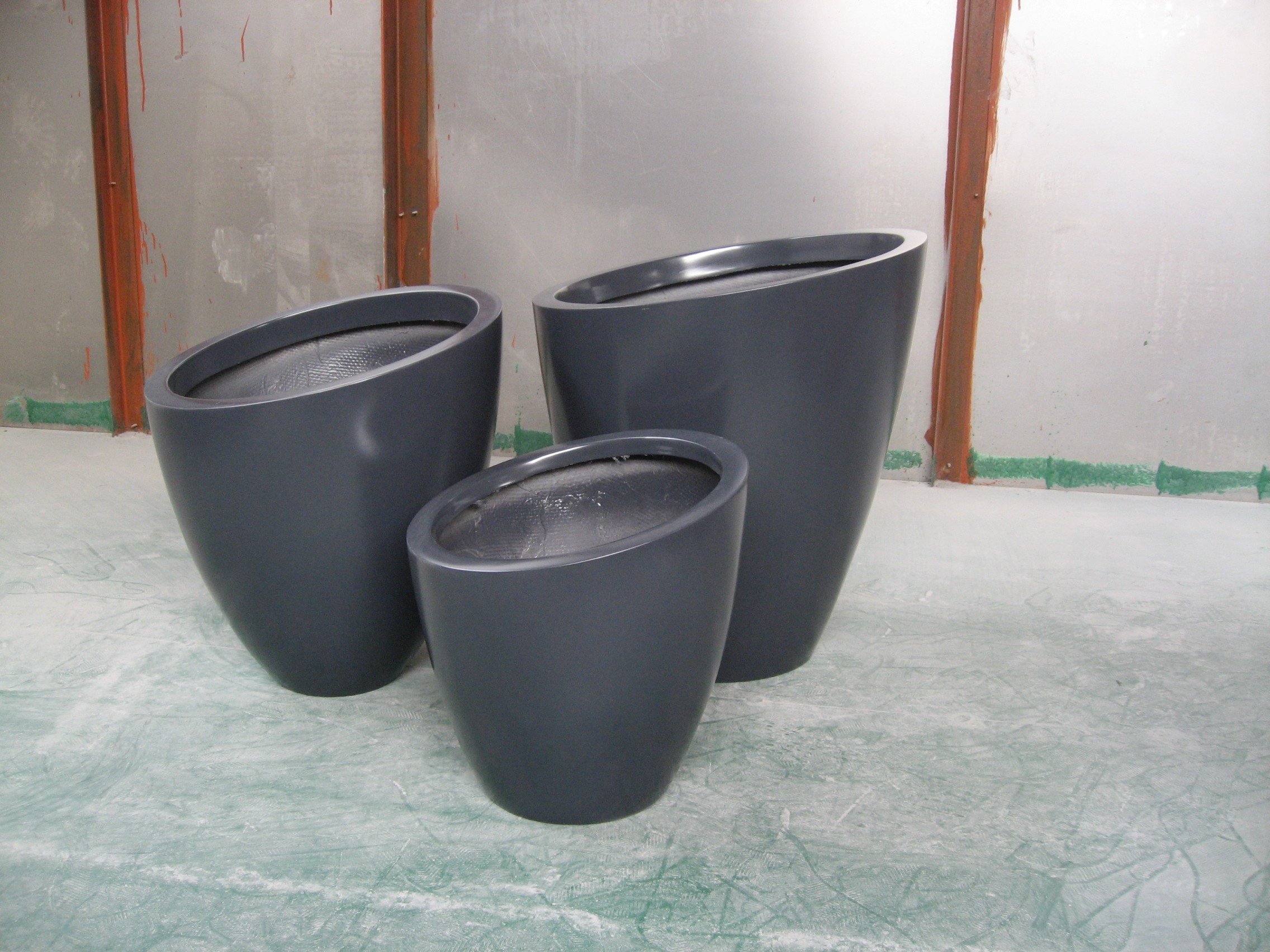 Modern Fiberglass Rectangular Flower Pots With Matte Finish