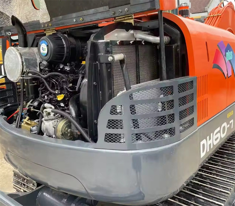 Refurbished Doosan Hydraulic Excavator DH60-7 Max Digging Height 9660mm