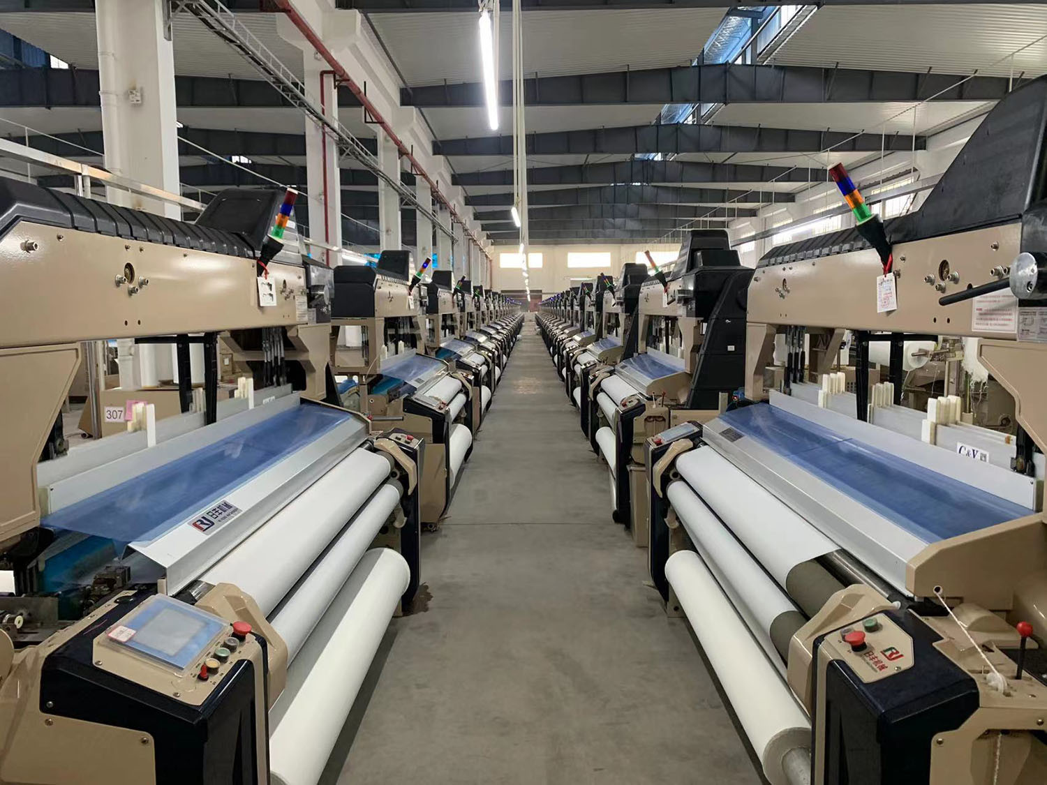 320cm Double Nozzle Cam Shedding Textile Machinery Water Jet Loom