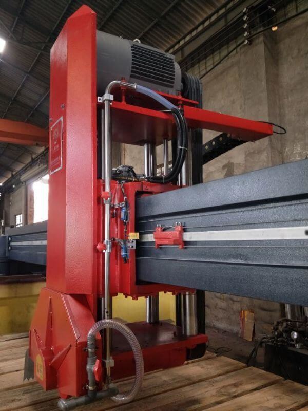 Automatic Stone Saw Machine