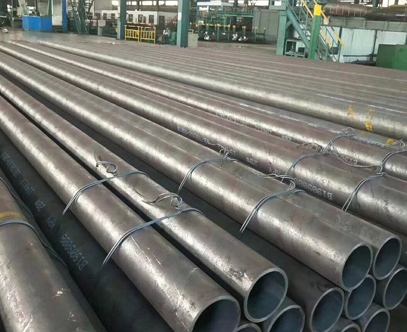 Seamless Steel Pipes in Stock China Professional Manufacturer ASTM A36 Schedule 40 Construction 20 Inch 24inch 30 Inch ASTM A106/A53 Gr. B Carbon Steel Pipe