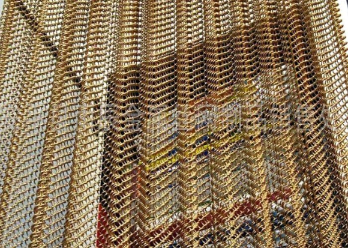 Lightweight Red Decoration Wire Mesh Chainlink Decorative Metal Mesh