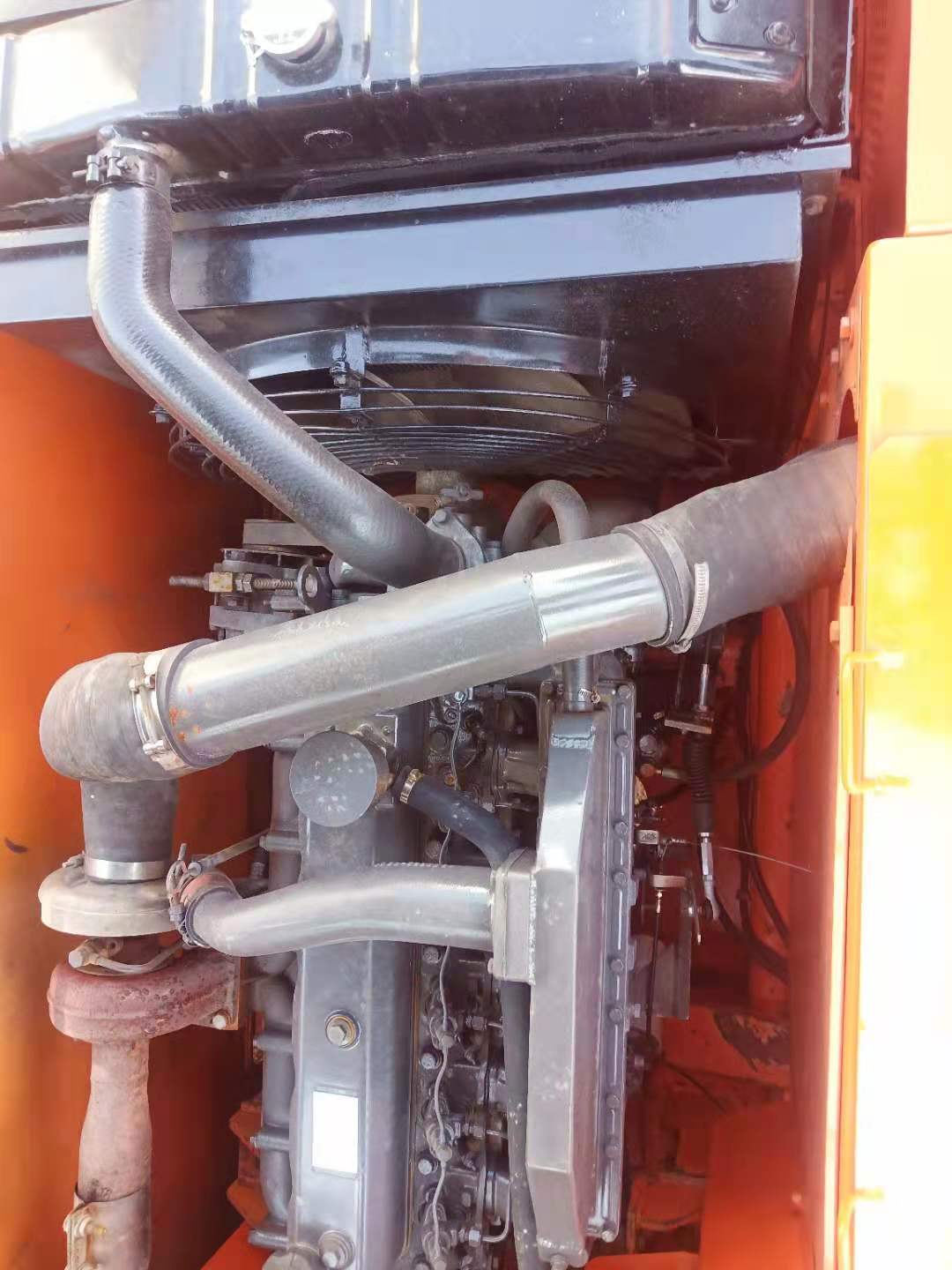 Doosan Hydraulic Excavator 10T 0.8m Bucket Capacity 22000KG Machine Weight 108KW Power