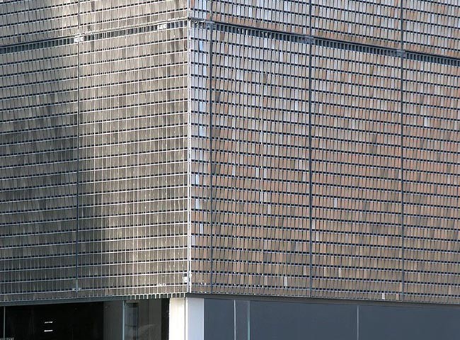 Kinetic Facade Sways Like Wave in Windy Day for Decorating Museum and Shopping Mall