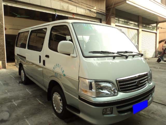 Diesel Engine Van Mini Bus , Mini Bus Van Maximum Carrying Capacity 15 Passengers