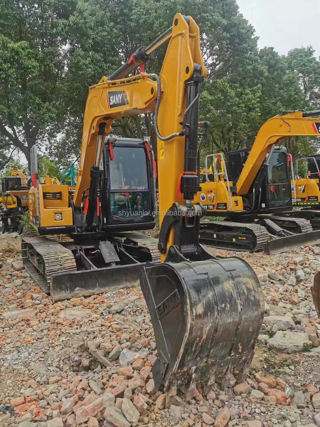 Affordable Used Sany Excavator SY75C with Low Working Hours and High Work Efficiency