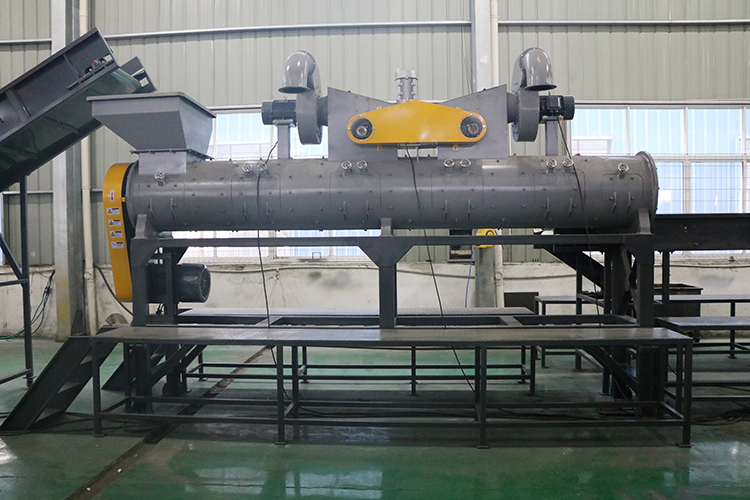 PP HDPE PET Bottle Label Remover Machine 5000KG/H Washing Line