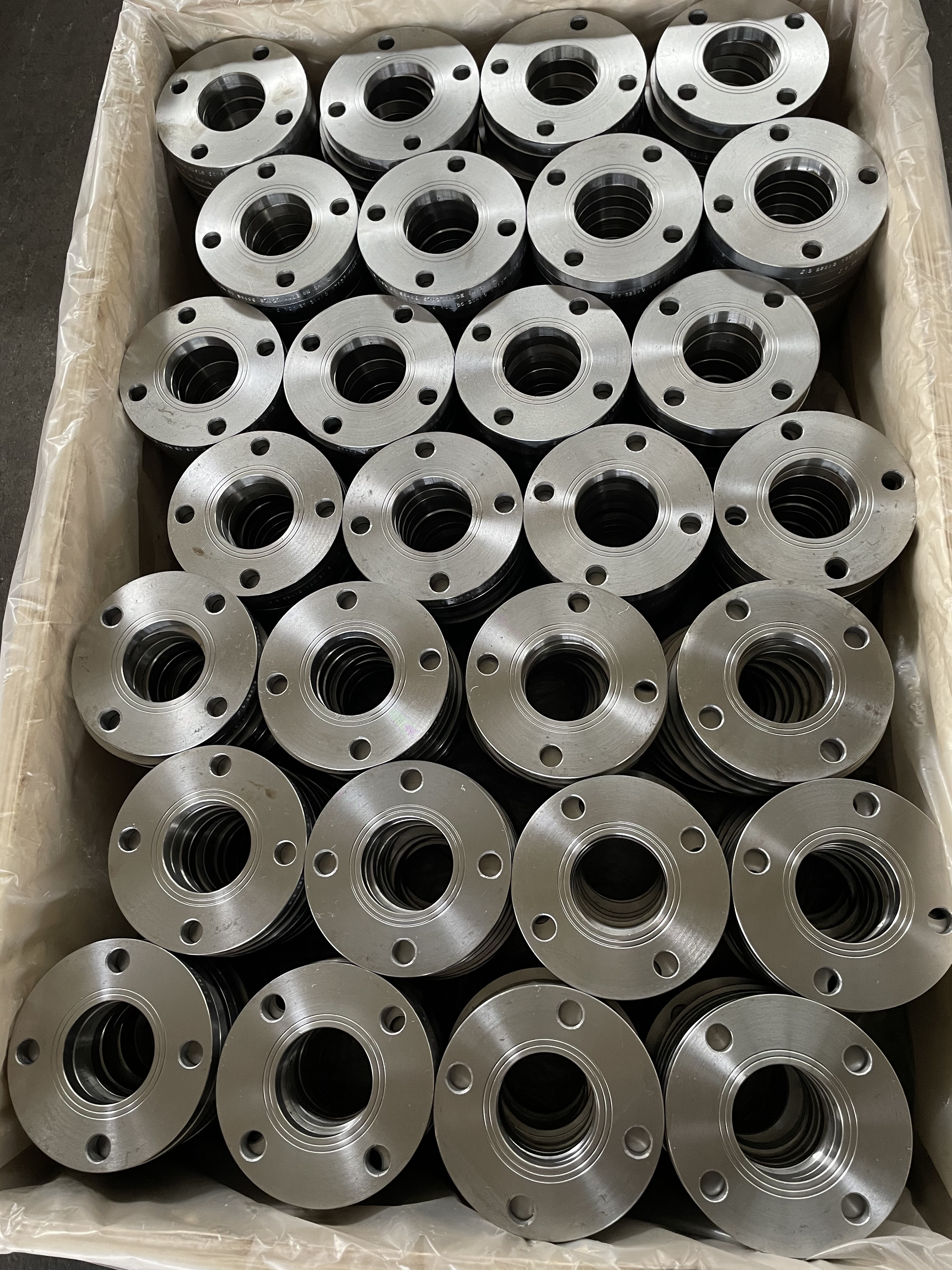 1KG - 40KG Flange JIS B2220 Carbon steel and Stainless steel SO , BL, SW, WN plate