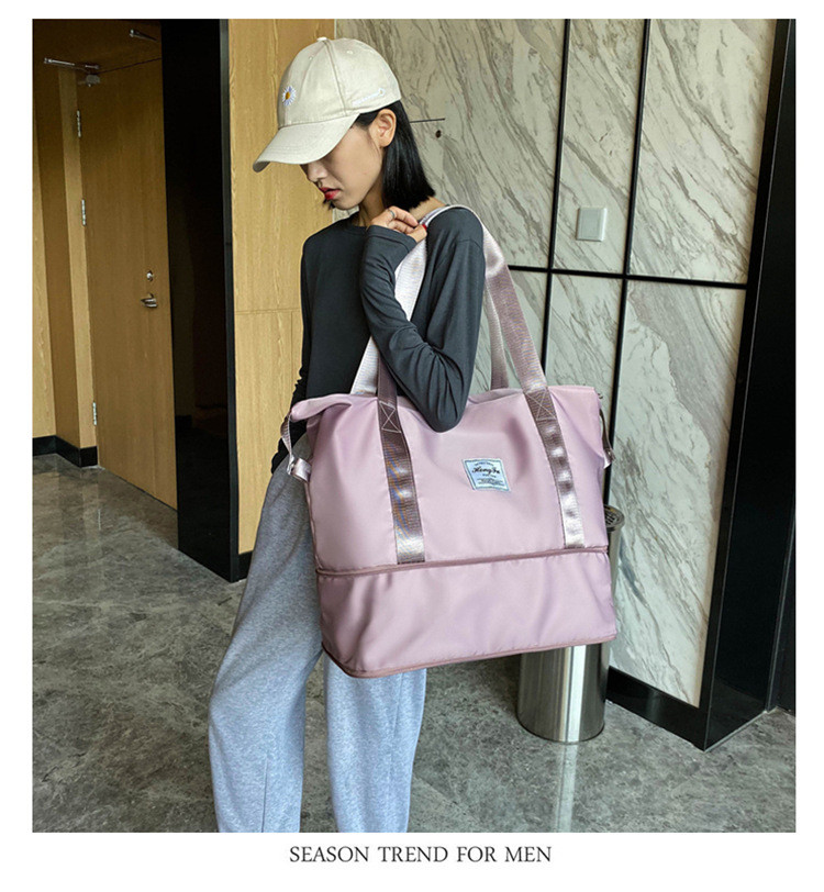 Sports Gym Duffle Bags Tote Gym Bag 15.6 Inch Weekender Overnight Bag For Women