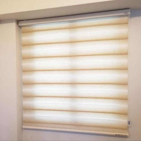 Intelligent Motorized Office Window Drapes , Blackout Roman Shades For Office