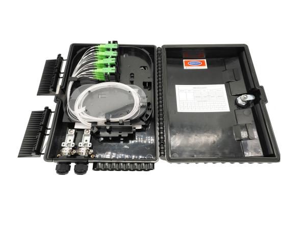 Outdoor IP65 16 Ports 1x16 Fiber Optic Splitter Box Pole Mount / Wall Mounted