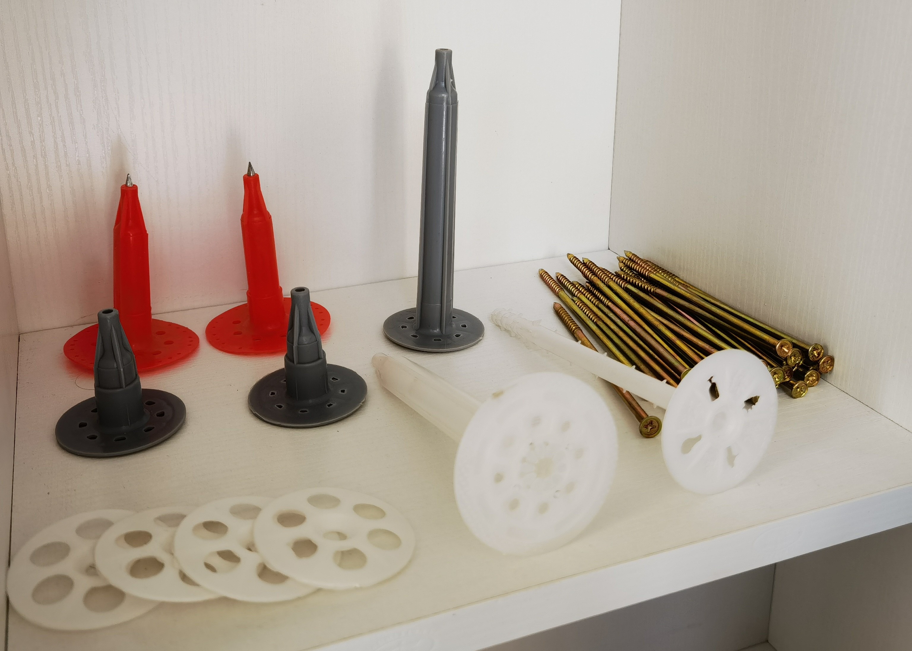 Rough Cast Head Outdoor Wall Insulation Anchors Good Tensile Properties