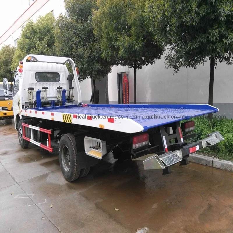 Dongfeng Flatbed Wrecker Small Tow Truck with 110 Kw Engine Power 7500X2300X2500 mm
