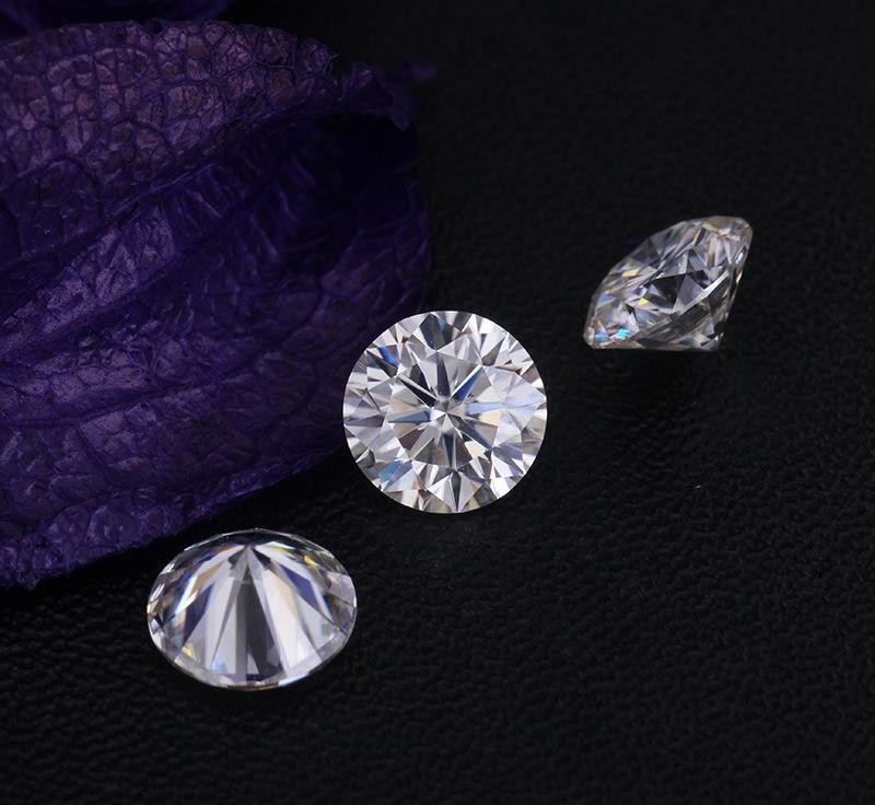 0.85Ct 6mm Genuine Diamond Moissanite VVS Round Shape Excellent Cut