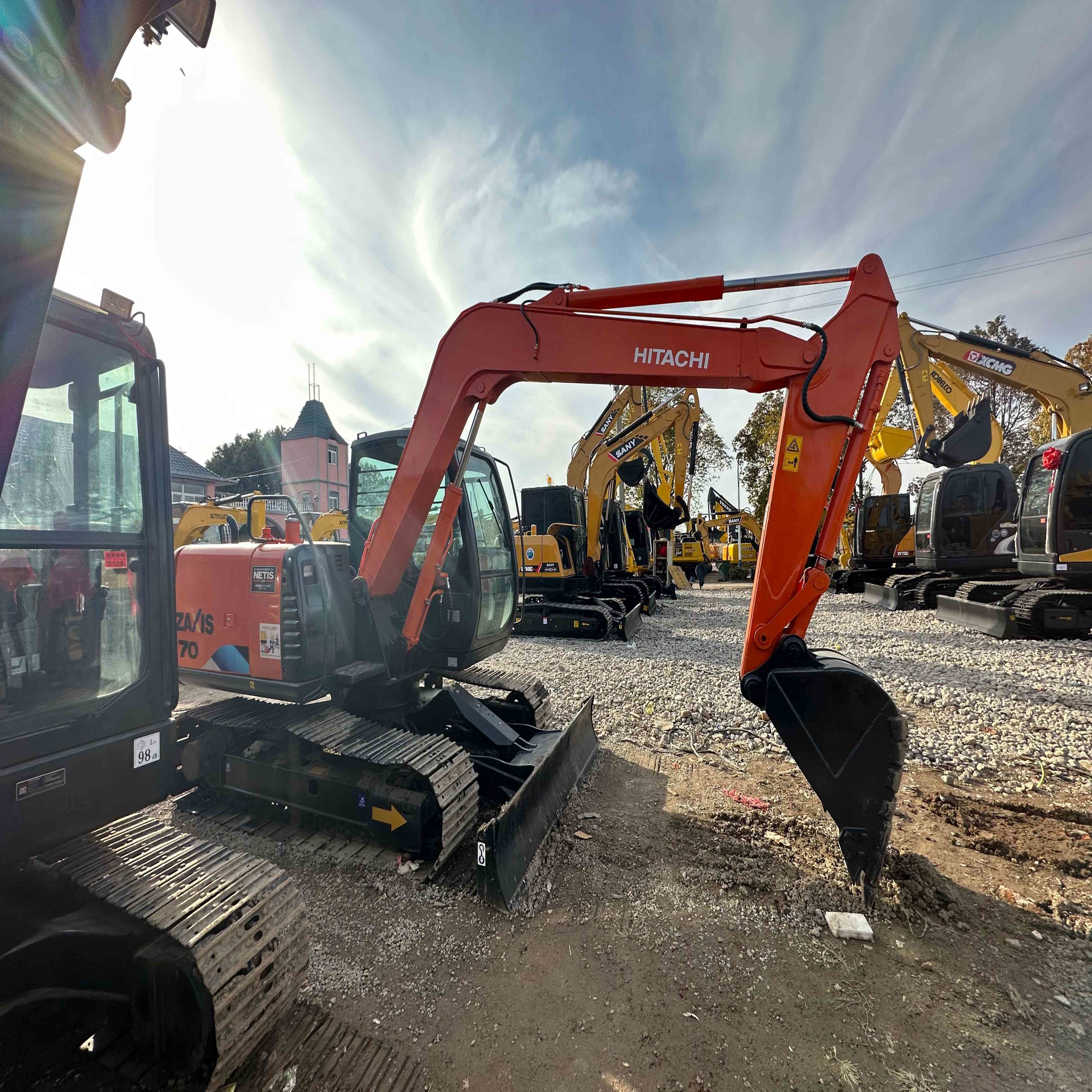 Used Mini Excavator Hitachi ZX70 Secondhand 7t Original Crawler Tracked Digger