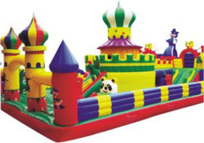 EN14960 Tarpaulin Blow Up Amusement Park Customized Inflatable Theme Park