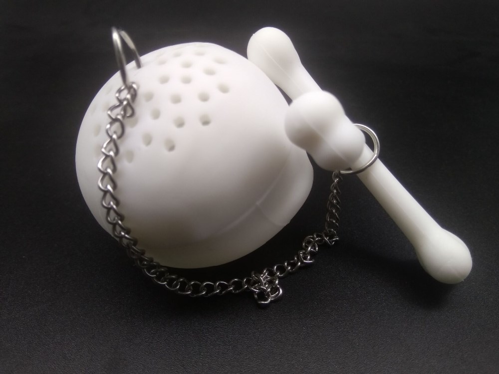 custom wholesale high quality silicone Skull Tea Infuser