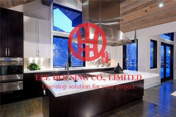 Fashion Shaker-style Solid Wood Kitchen Cabinet with Excellent Design and