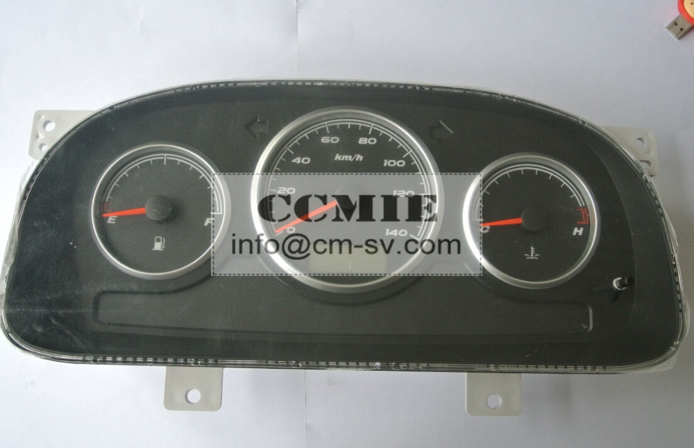 lCD Instrument Howo Dashboard Sinotruck Spare Parts with 1:624 Velocity Ratio
