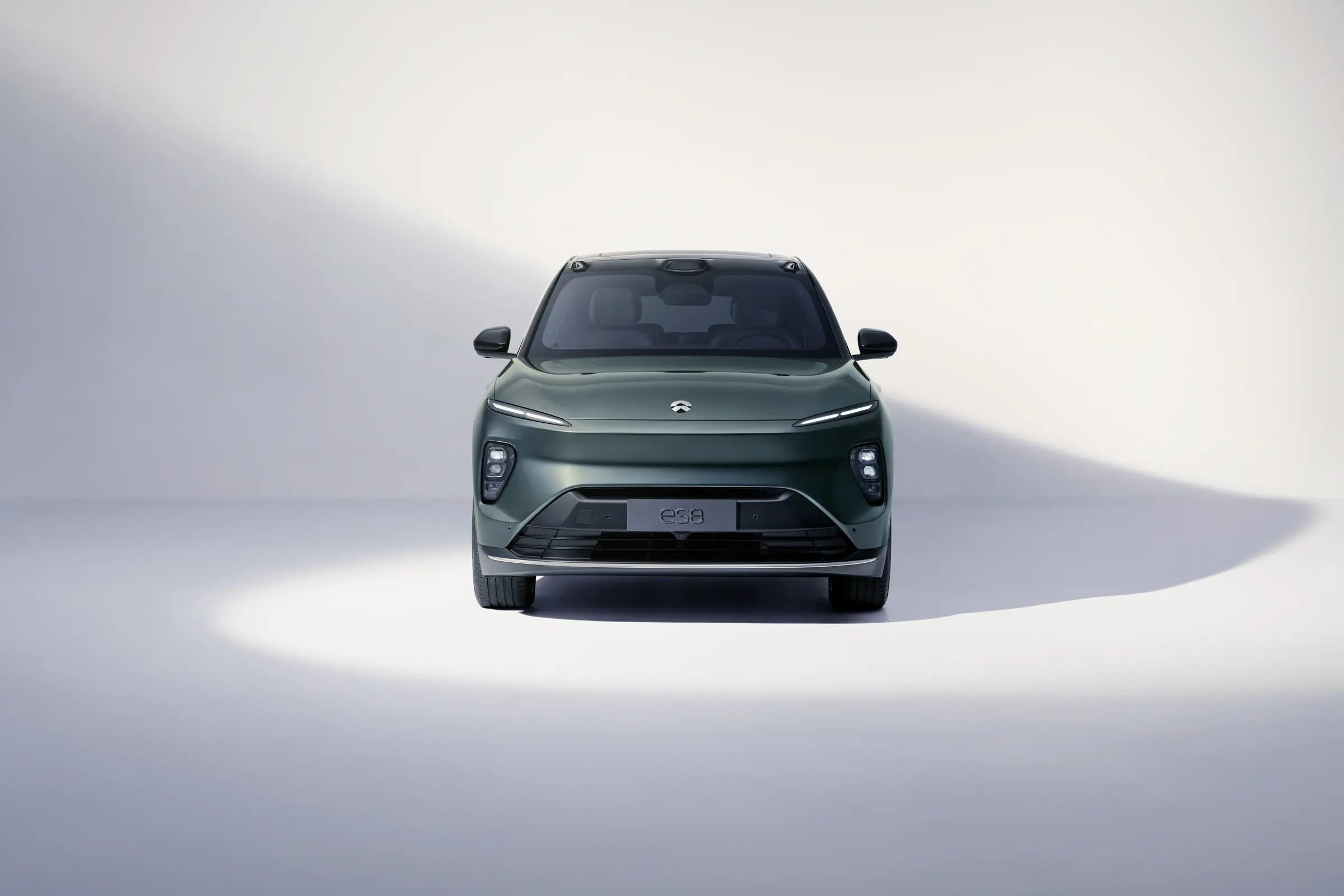 Luxury NIO ES8 Electric SUV 700km Range New Energy Electric Vehicles