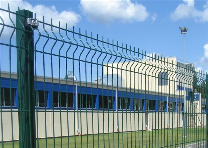 2.0mm 3.0mm 4.0mm Galvanized Wire Fence Roll Hot Dip 50mm*50mm 2*2
