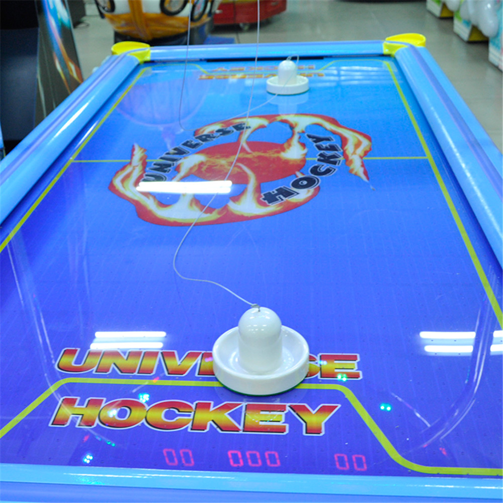 2 Players Small Air Hockey Arcade Machine For Space Theme Amusement