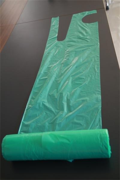 Green PE Aprons Disposable Antibacterial , Disposable Catering Aprons CE