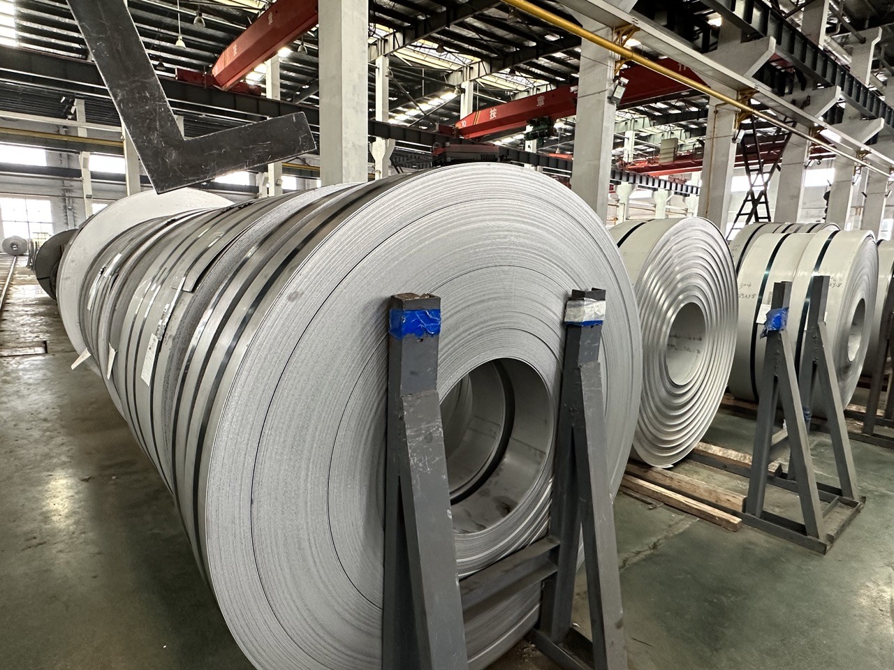 Low Carbon 304 8k Stainless Steel Coil 10mm Mirror For Reduced Environmental Impact