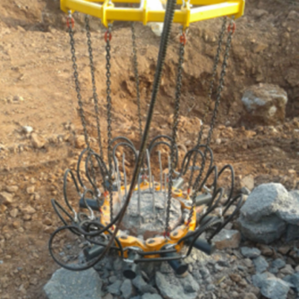 User Friendly Hydraulic Pile Breaker 34.3 Mpa Pile Foundation Machine