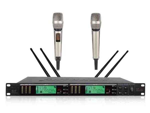 Performance Microphone True Diversity Wireless System With Pll Combined