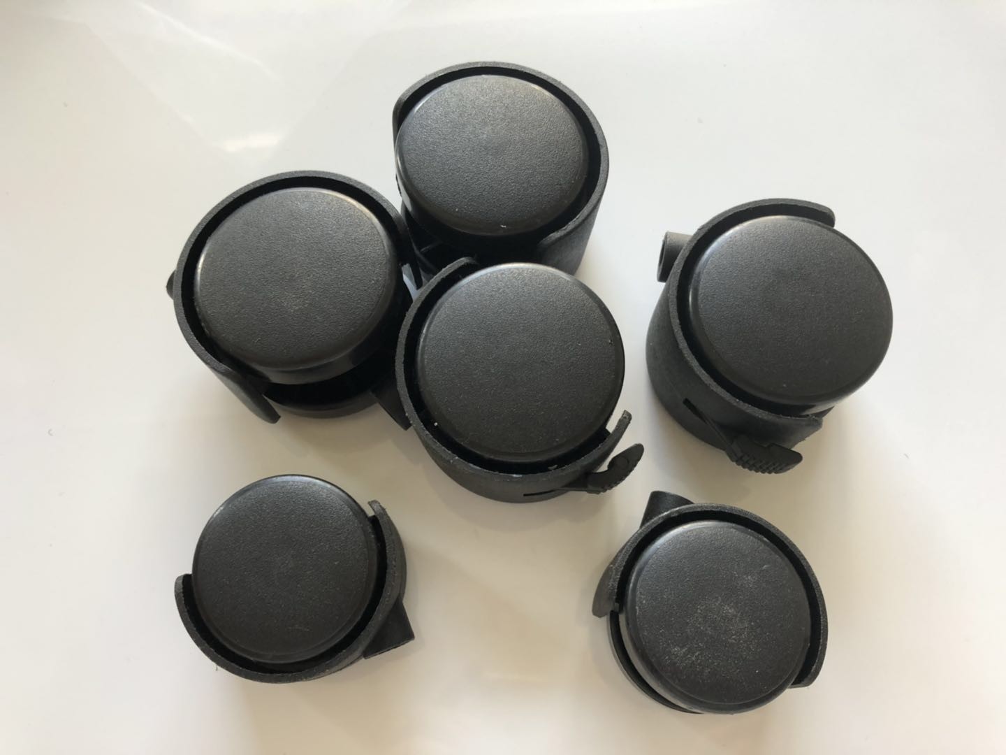 Mould Injection Flower Pot Wheels No Brake Pulley Swivel Caster Wheels