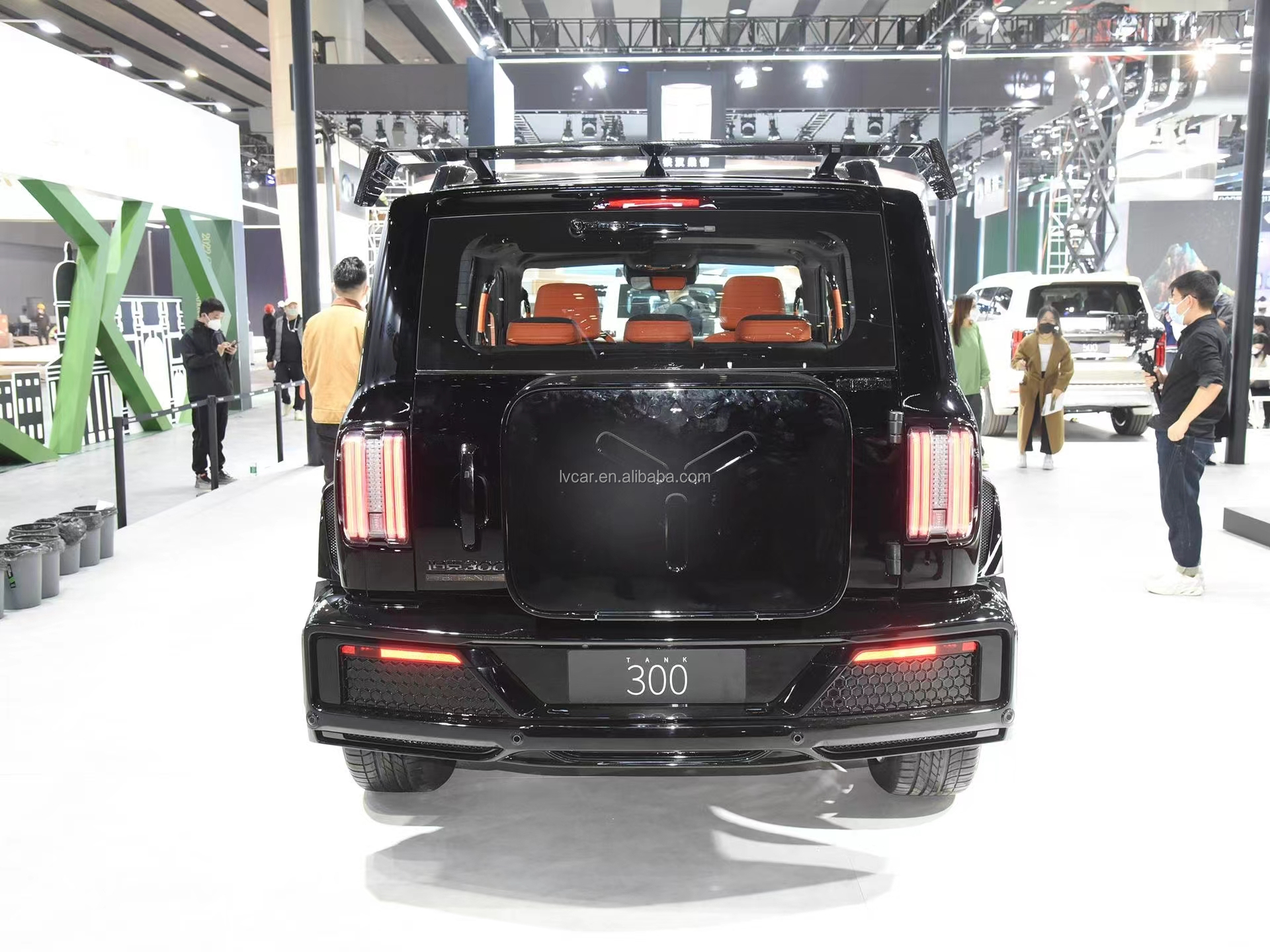 2023 Left Steering Tank 300 SUV Gasoline Vehicle Customized by Great Wall for Driving