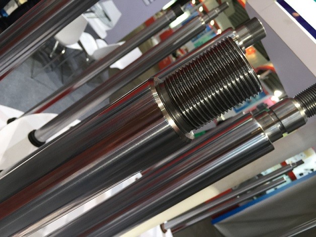 30 Micron F7 Hydraulic Piston Rods Micro Alloy Steel Bar Hard Chrome Plating