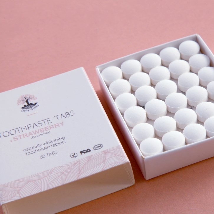 Eco-friendly Pack Strawberry Flavor Nano-Hydroxyapatite Toothpaste Tablets